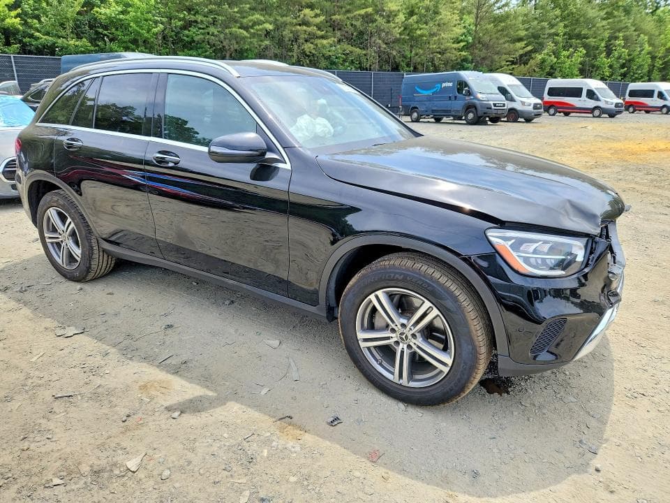 2022 MERCEDES-BENZ GLC 300 4MATIC 4