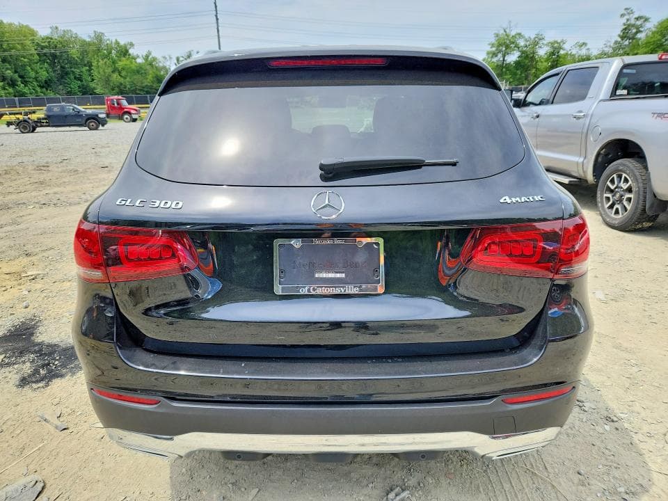 2022 MERCEDES-BENZ GLC 300 4MATIC 6