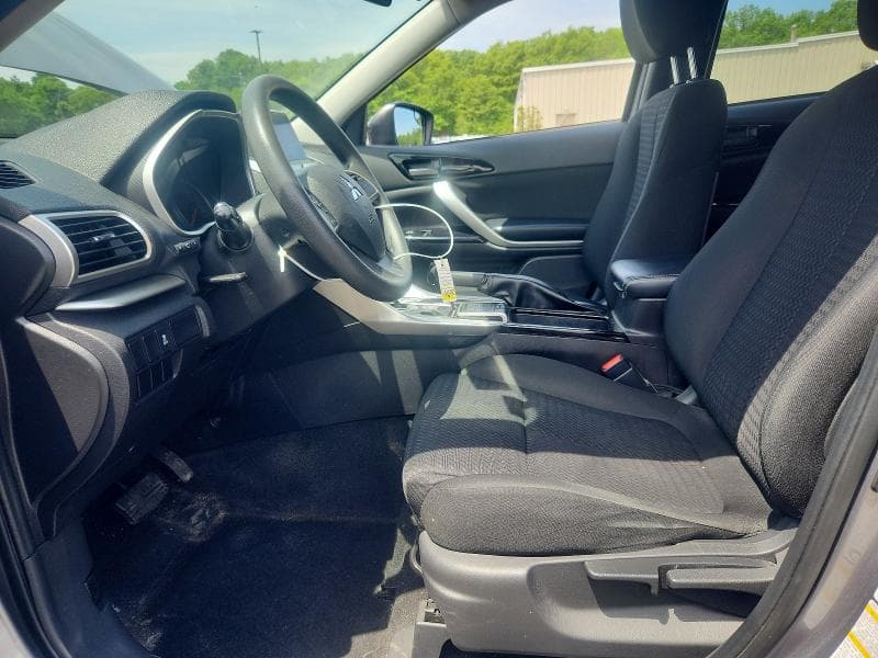 2020 MITSUBISHI ECLIPSE CROSS LE 7