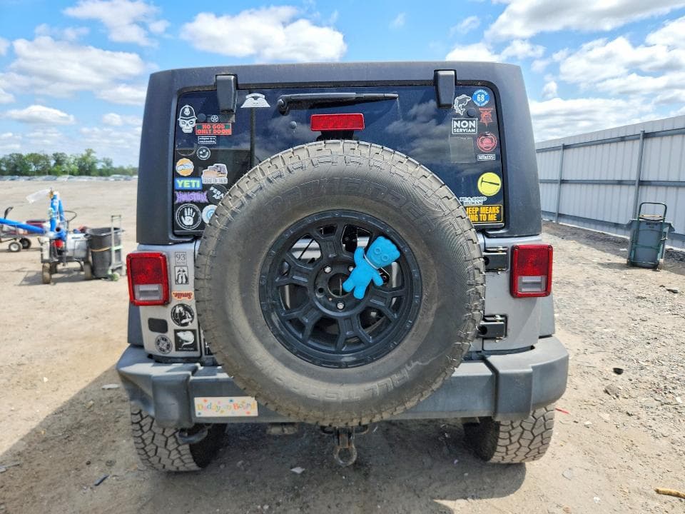 2017 JEEP WRANGLER UNLIMITED SPORT 6