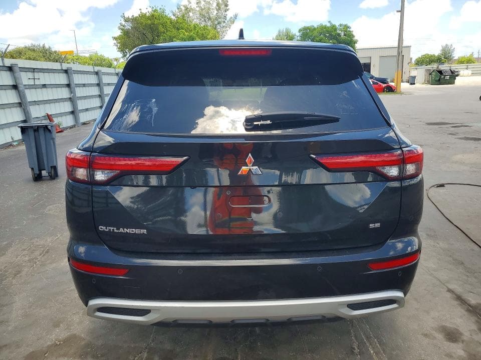 2023 MITSUBISHI OUTLANDER SE SE 7
