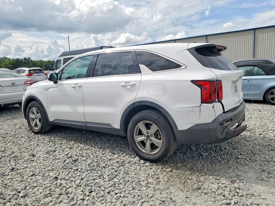 2022 KIA SORENTO LX 2