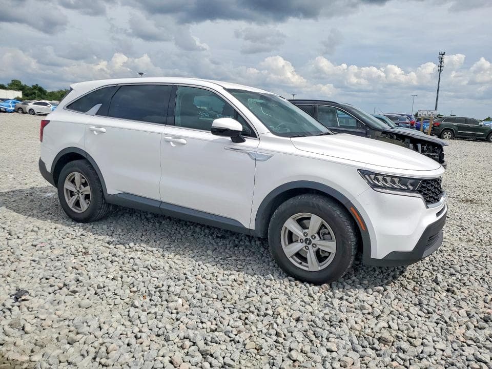 2022 KIA SORENTO LX 4