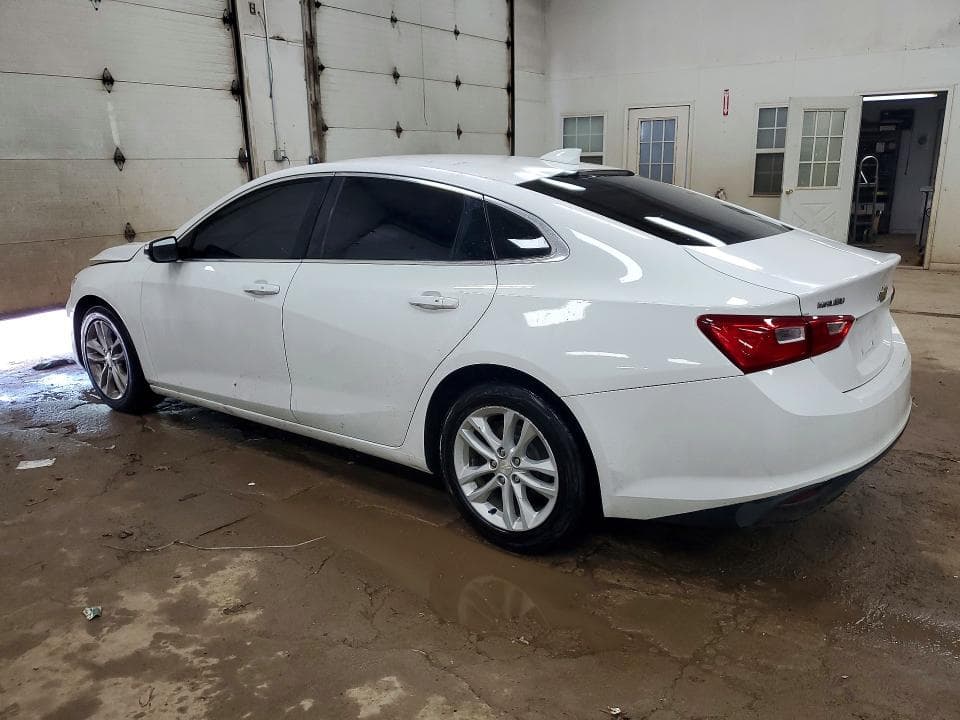 2017 CHEVROLET MALIBU LT 2