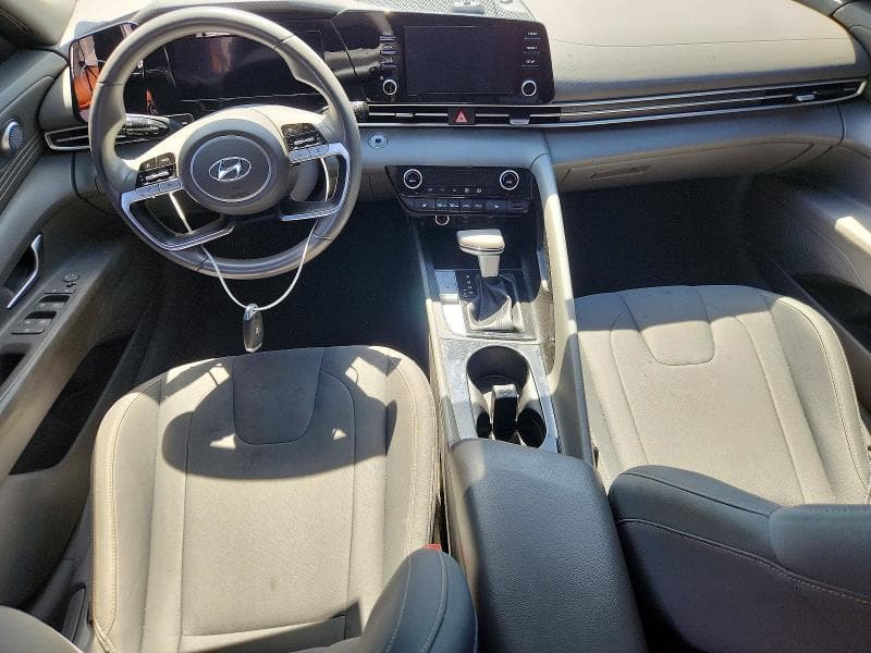 2022 HYUNDAI ELANTRA SEL 8