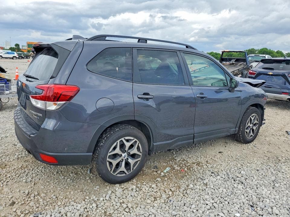 2020 SUBARU FORESTER PREMIUM 3