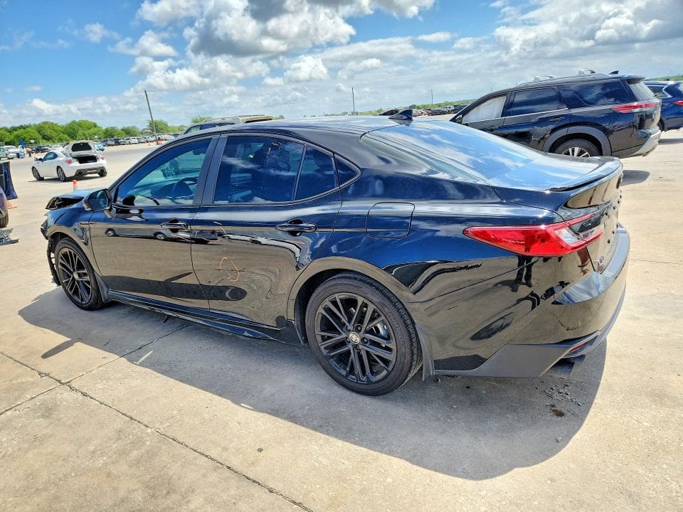 2025 TOYOTA CAMRY SE SE 2