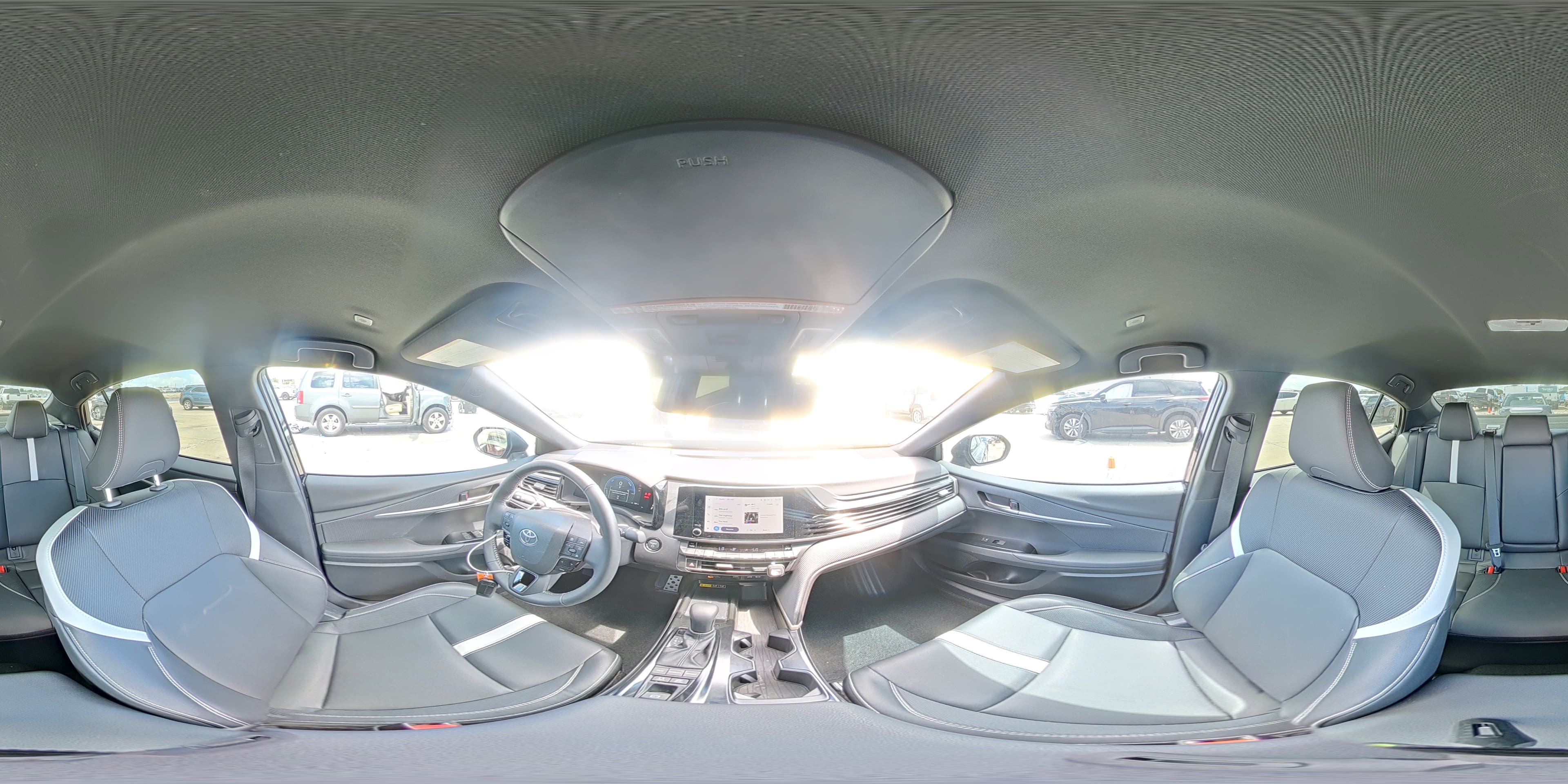 2025 TOYOTA CAMRY SE SE 14