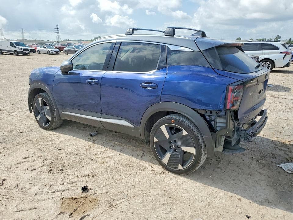 2025 NISSAN KICKS SR 2