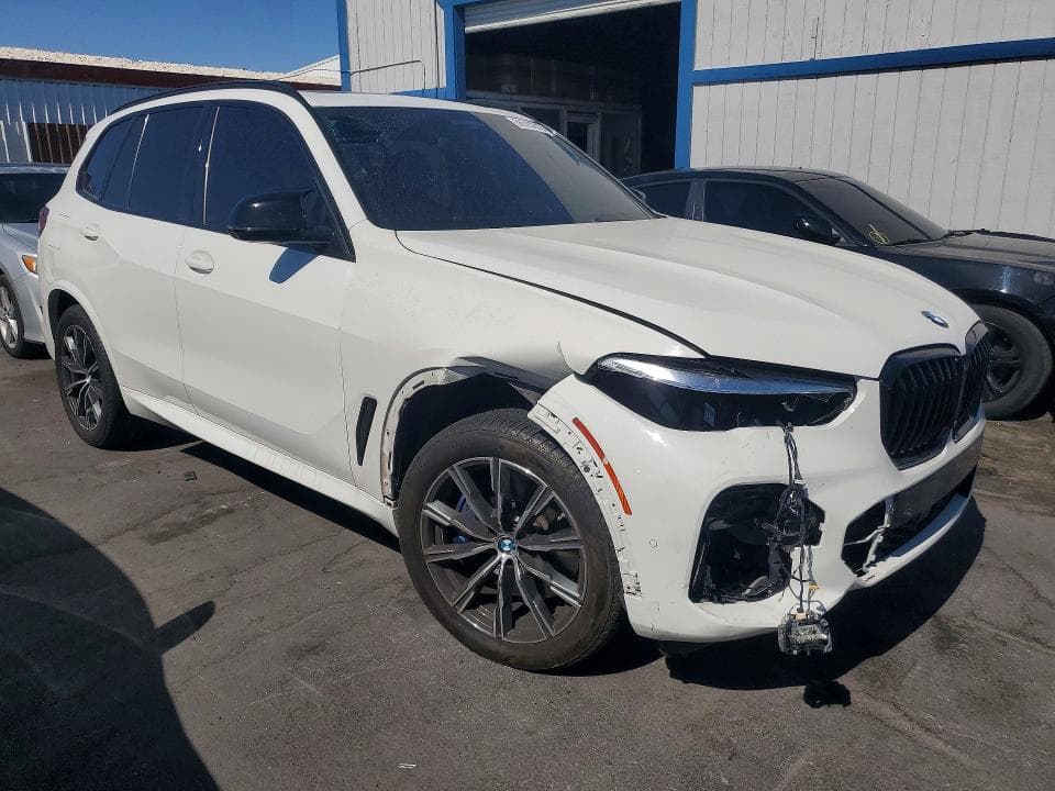 2022 BMW X5 M50I 4