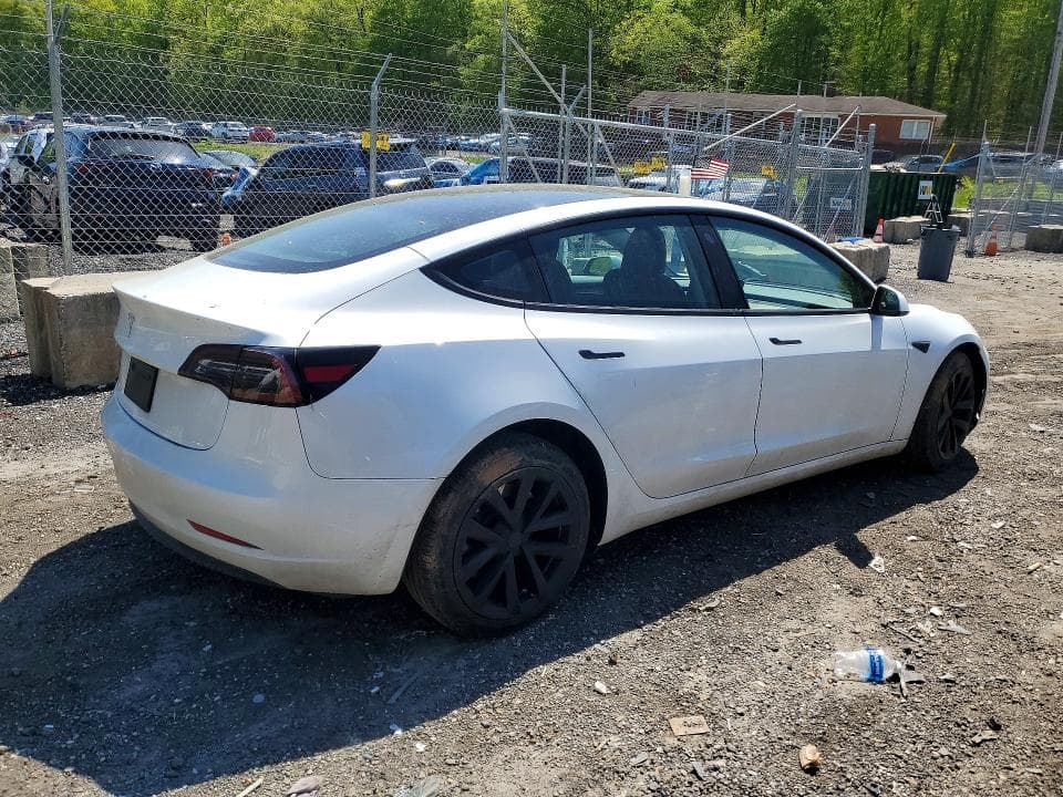 2023 TESLA 3 3