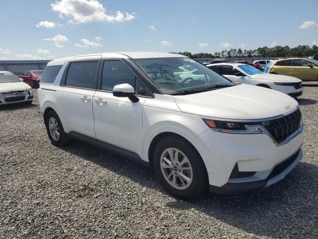 2023 KIA CARNIVAL LX 4
