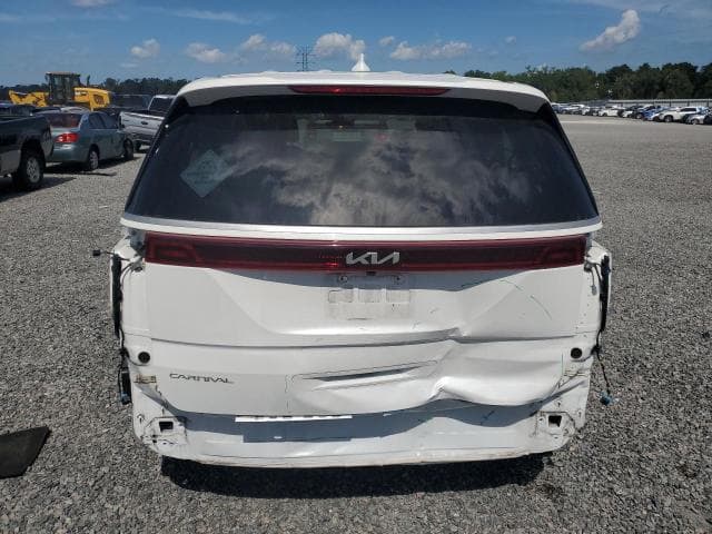 2023 KIA CARNIVAL LX 6