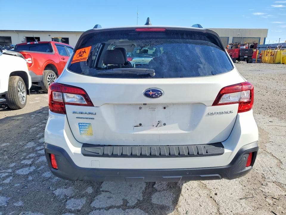 2018 SUBARU OUTBACK TOURING 6