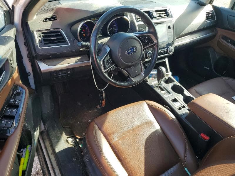 2018 SUBARU OUTBACK TOURING 8
