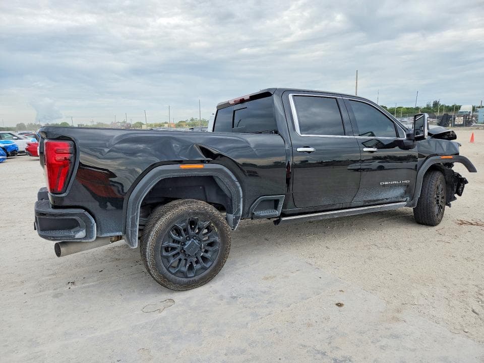 2025 GMC SIERRA K2500 DENALI 3