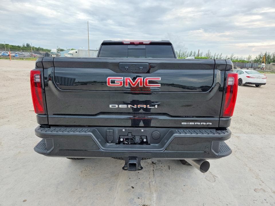 2025 GMC SIERRA K2500 DENALI 6
