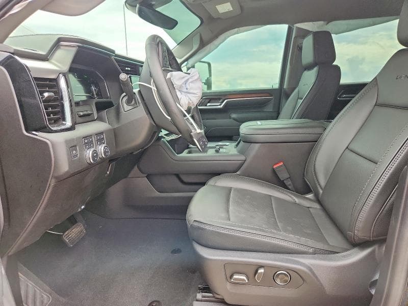 2025 GMC SIERRA K2500 DENALI 7
