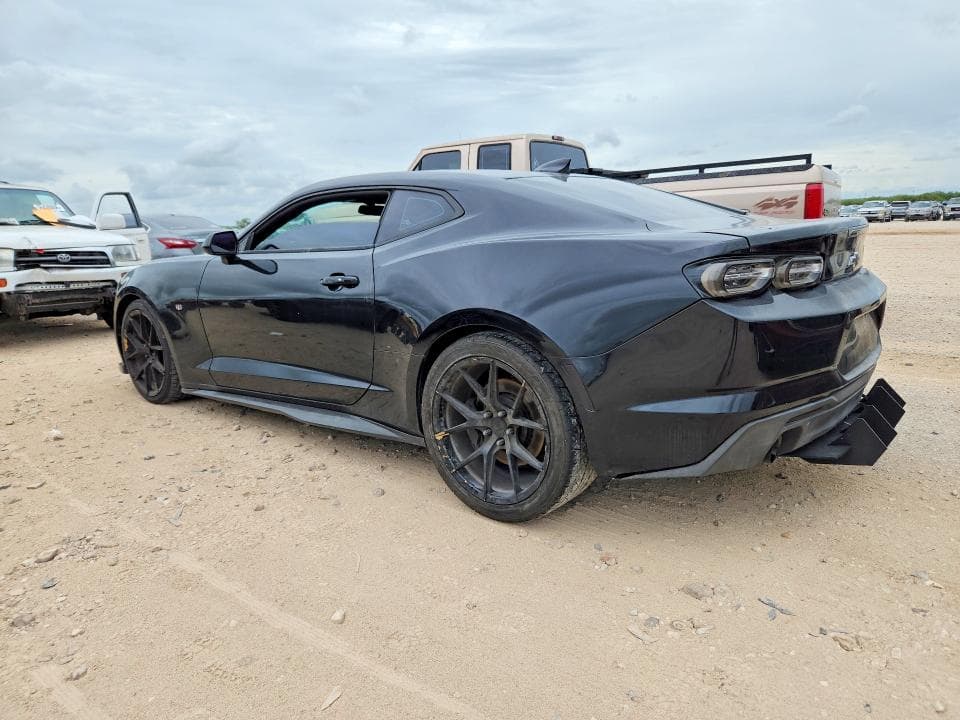 2019 CHEVROLET CAMARO SS 2