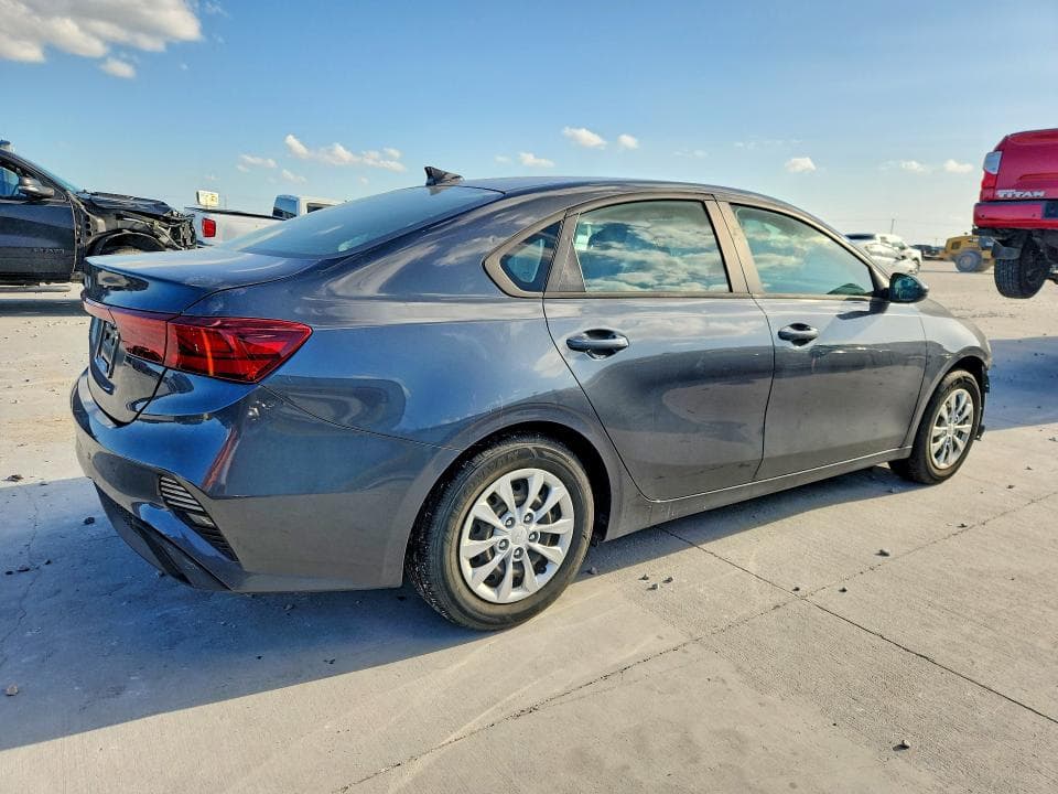 2022 KIA FORTE FE FE 3