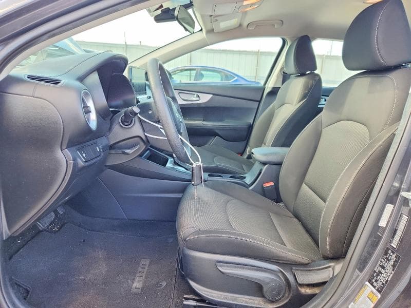 2022 KIA FORTE FE FE 7