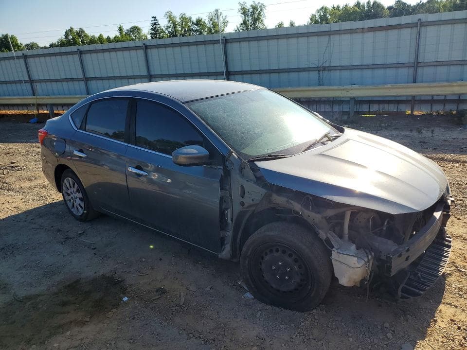 2018 NISSAN SENTRA S 4