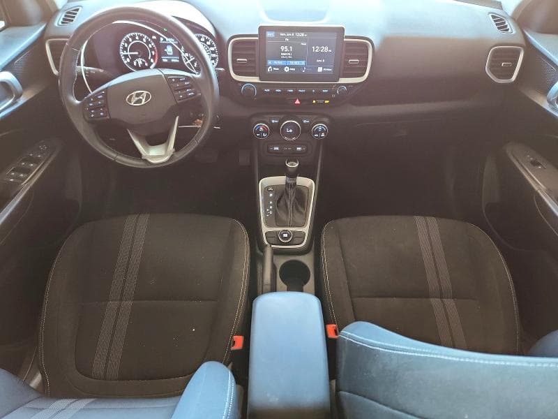 2022 HYUNDAI VENUE SEL 8