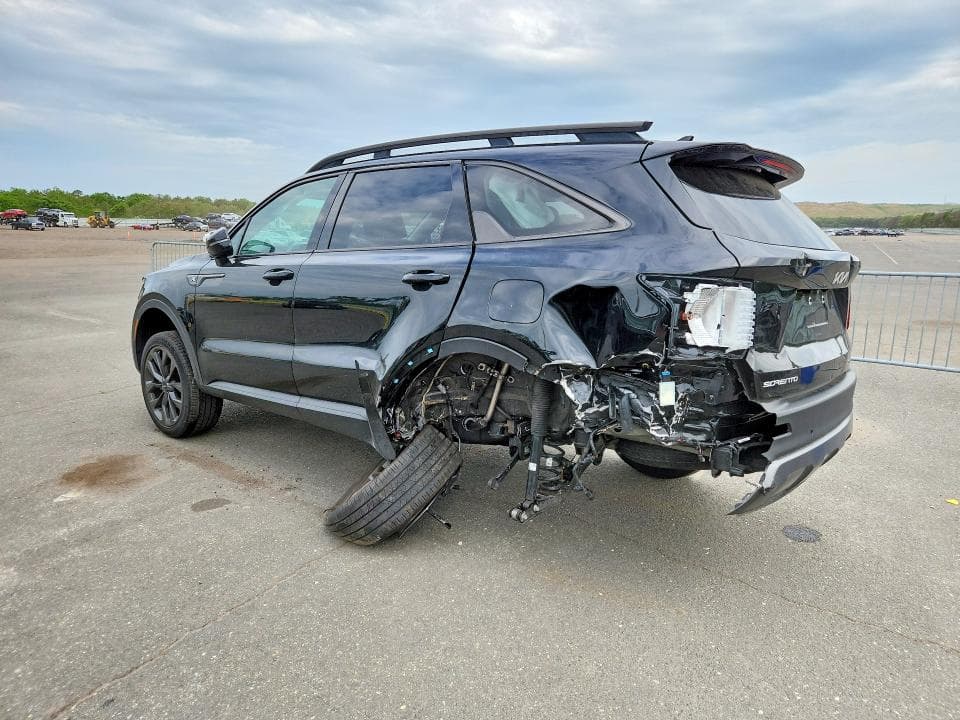 2023 KIA SORENTO EX 2