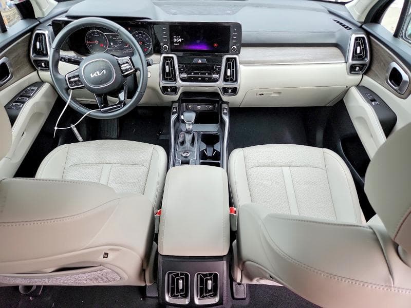 2023 KIA SORENTO EX 8