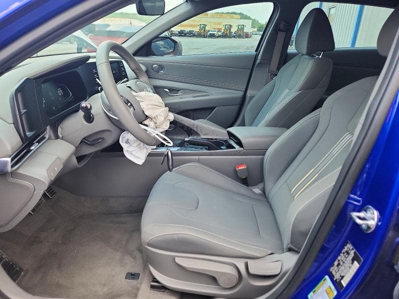 2025 HYUNDAI ELANTRA SEL SPORT 7