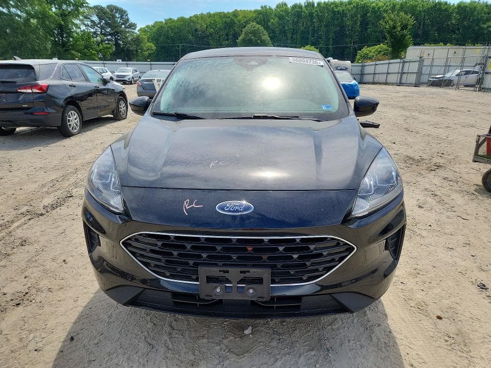 2022 FORD ESCAPE SE 5