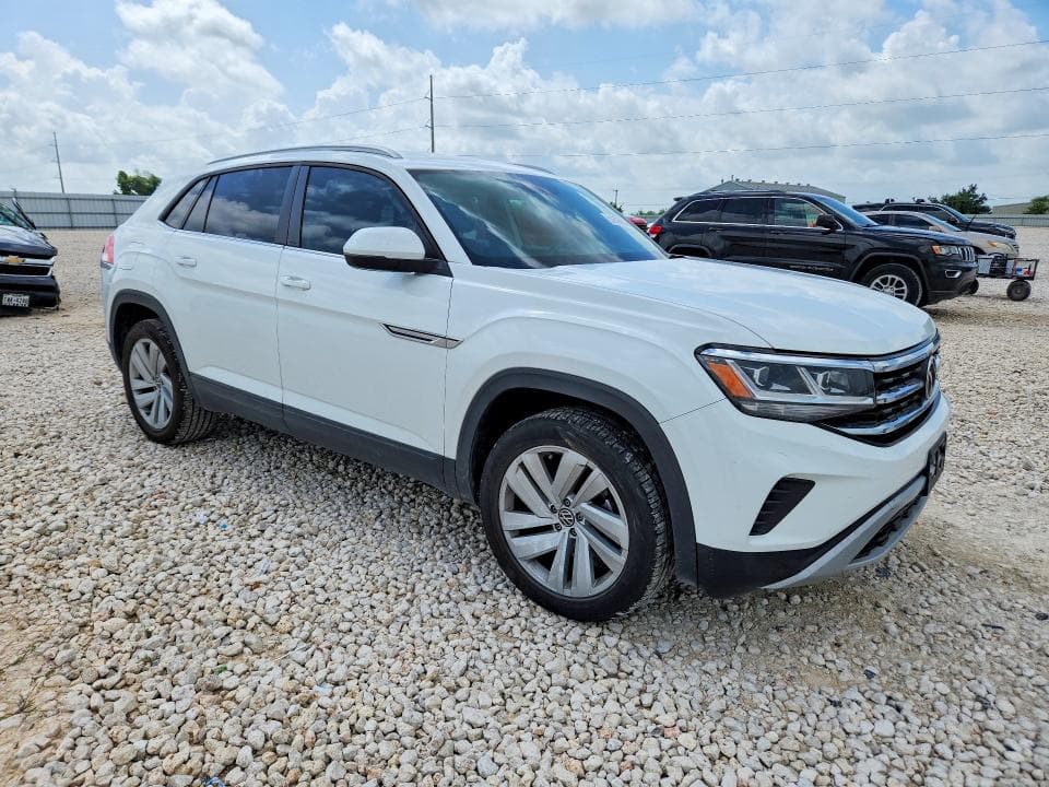 2022 VOLKSWAGEN ATLAS CROSS SPORT SE 4