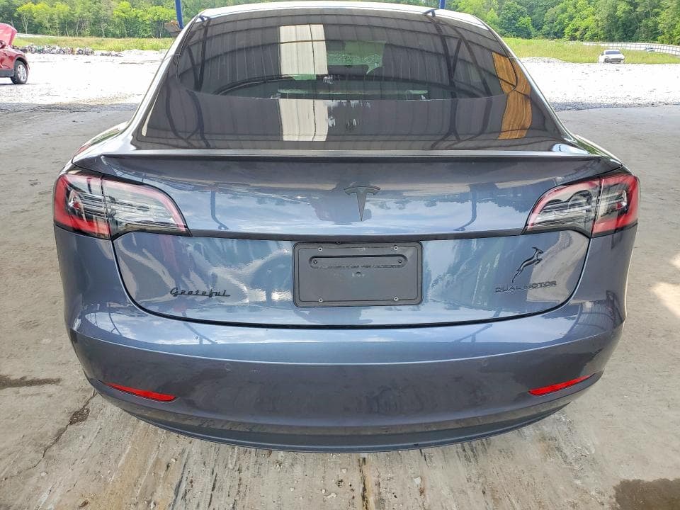 2020 TESLA MODEL 3 6