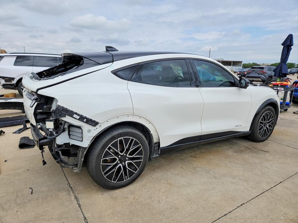 2024 FORD MUSTANG MACH-E PREMIUM PREMIUM 3