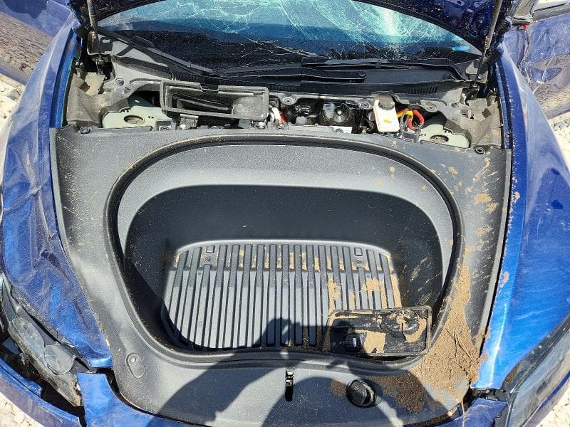 2026 TESLA MODEL 3 11