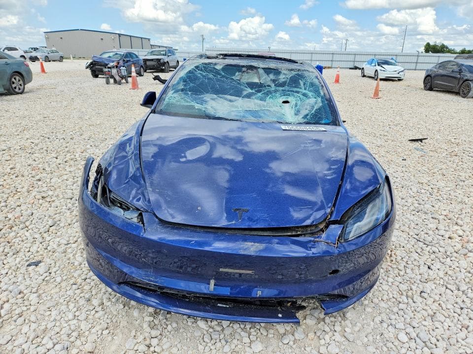 2026 TESLA MODEL 3 5