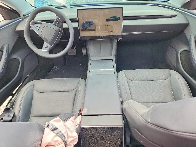 2026 TESLA MODEL 3 8
