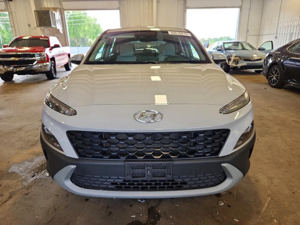 2022 HYUNDAI KONA SE SE 5