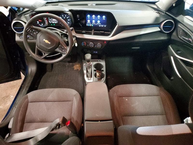 2024 CHEVROLET TRAX LS 8