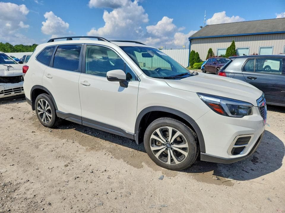 2021 SUBARU FORESTER LIMITED 4
