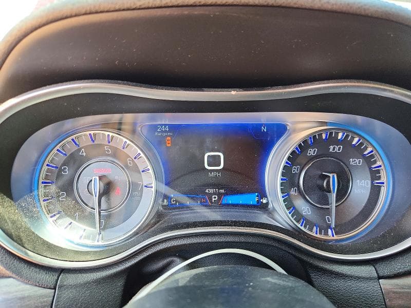 2020 CHRYSLER 300 TOURING 9