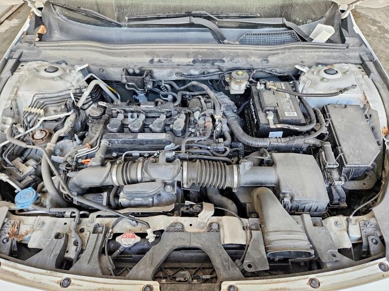 2018 HONDA ACCORD EX 11