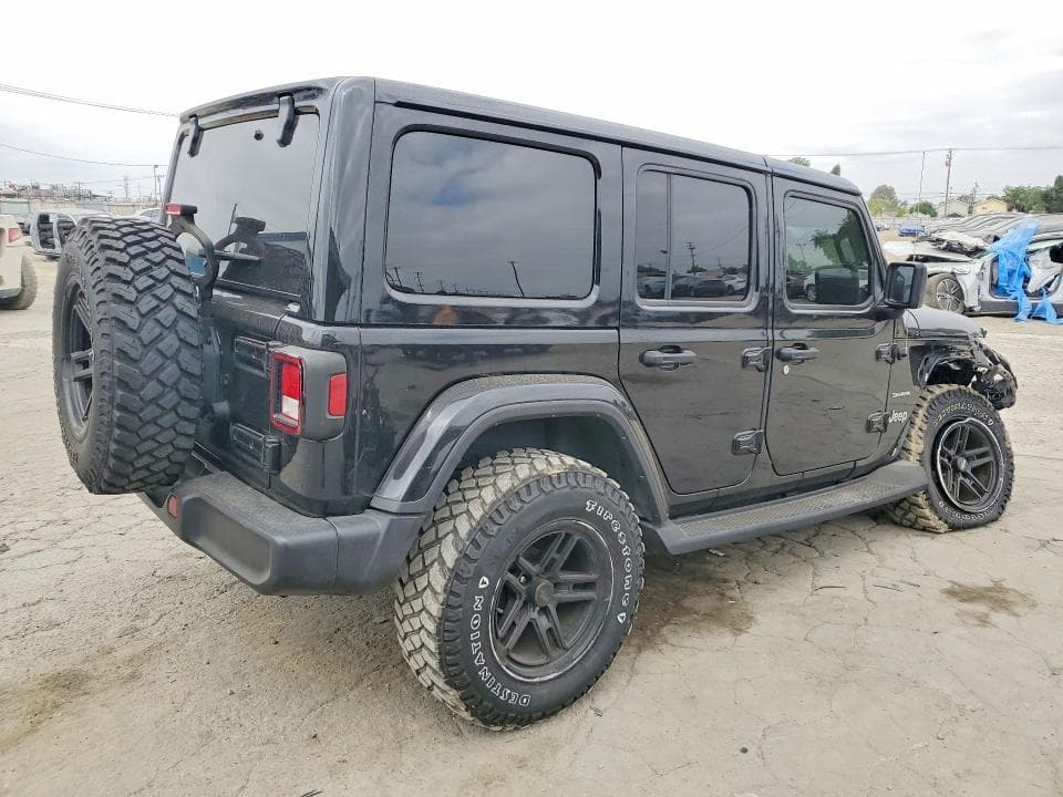 2021 JEEP WRANGLER UNLIMITED SAHARA 3