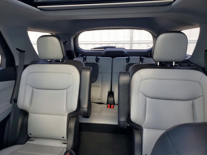 2021 FORD EXPLORER XLT 10