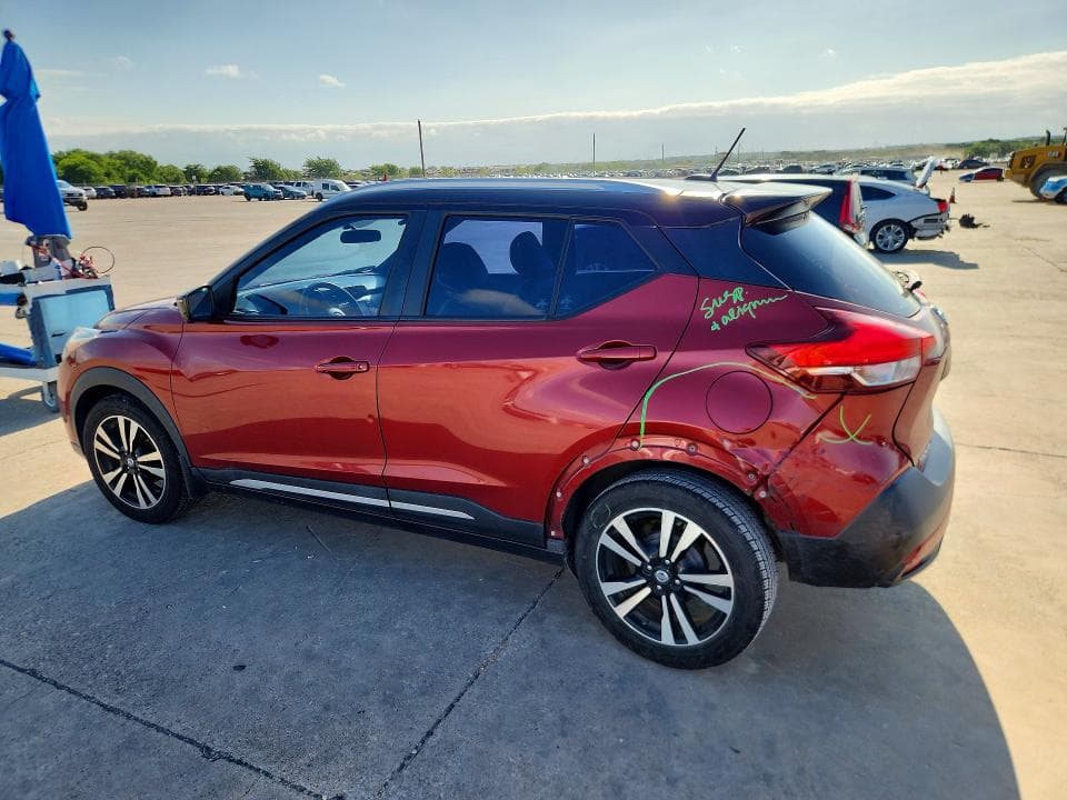 2019 NISSAN KICKS SR SR 2