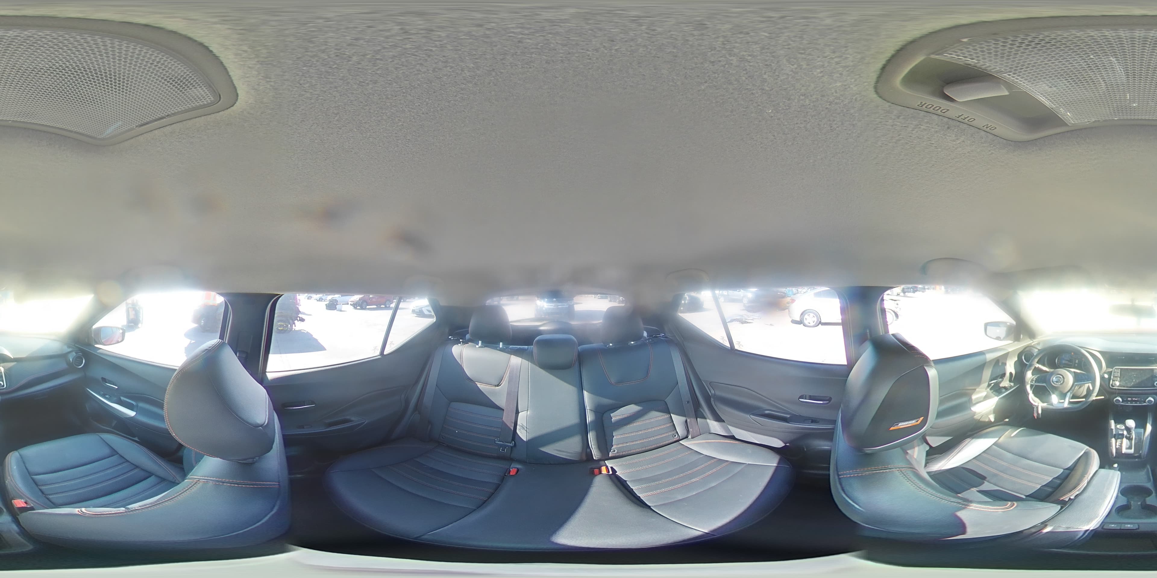2019 NISSAN KICKS SR SR 15