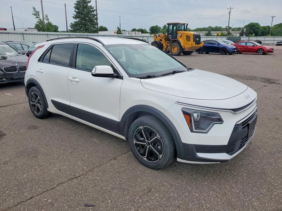 2024 KIA NIRO EX EX 4