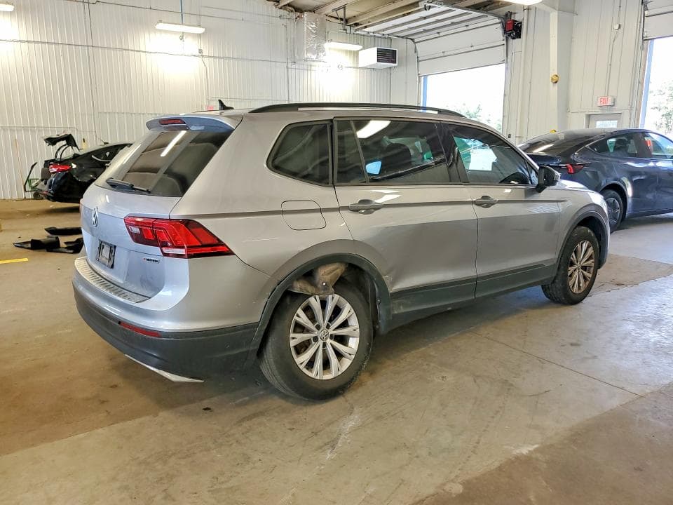 2020 VOLKSWAGEN TIGUAN S 3