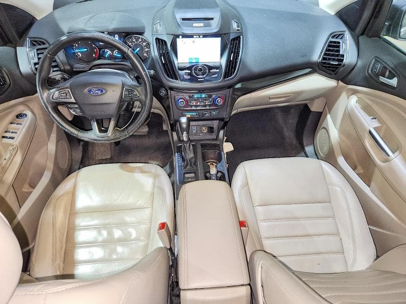 2017 FORD ESCAPE TITANIUM 8