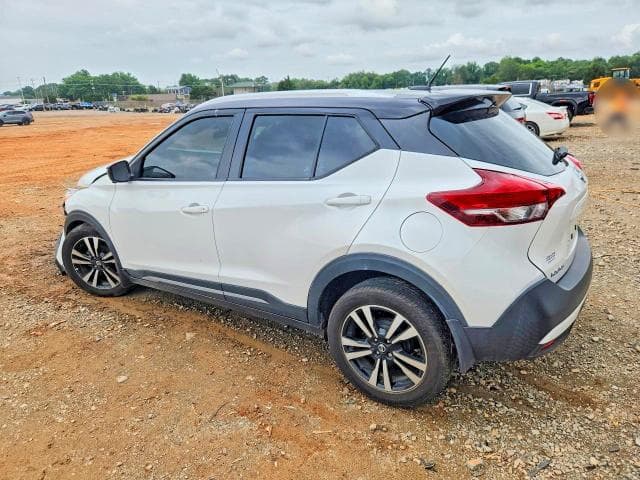2019 NISSAN KICKS SR 2